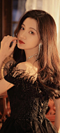 美女高清壁纸：美女壁纸4K原图