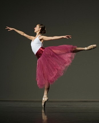 欢喜芭蕾舞蹈女生