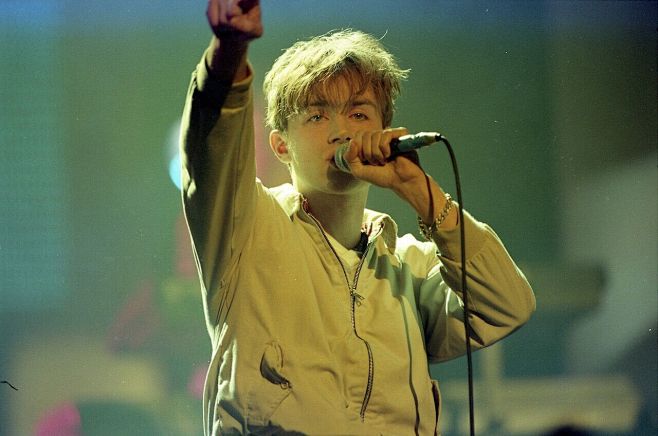 blur主唱damonalbarn