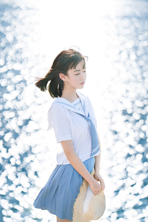 LOFTER（乐乎） - 记录生活，发现...