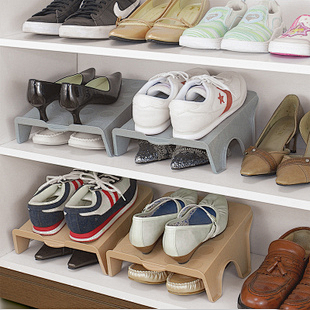 特价日本进口鞋架塑料简易创意鞋子收纳架鞋...