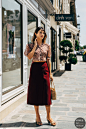 STYLE DU MONDE | Street Style Street Fashion Photos : Street Style Fashion Week Photography New York, Milan, Paris, London. Full body images. Trends,  Streetsnaps, Pictures, Street looks, Street Chic, Models, Mode