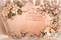 #真实婚礼#【一抹·珊瑚粉 | Coral Pink 】它是摩纳哥传奇王妃格蕾丝·凯莉挚爱的幸运色，“一抹珊瑚粉色，年轻而明澈，它是全世界最清新的颜色”。设计师用珊瑚色为中式婚礼赋予新意，春天里嫣然的桃花跃然而出，演绎一场让人沉迷的梦境。感谢分享：@T-HOUSE婚礼策划 O网页链接 ​​​​