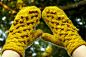 Yellow Harvest Mittens | Flickr – 相片分享！