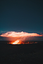 Waiting for the eruption photo by guille pozzi (@guillepozzi) on Unsplash : Download this photo in Hawaii Volcanoes National Park, United States by guille pozzi (@guillepozzi)