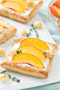 choccoberry:

Fresh Peach Tart
