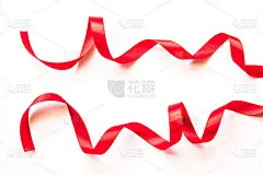 红色蝴蝶结缎带缎纹纹理孤立在白色背景与裁剪路径