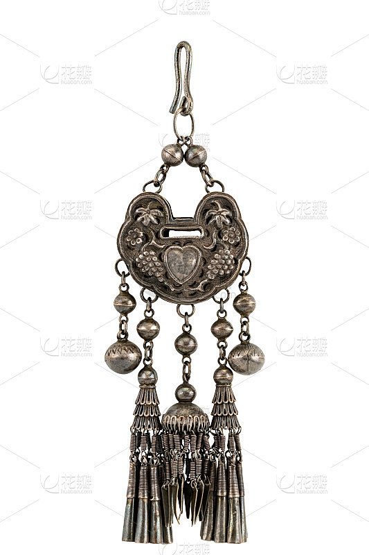 古老的古代服饰银饰，用于挂在银腰带上