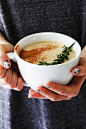 packyourbagshoney:

OMG latte with rosemary, a must <3
