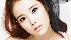 性感美女IU李智恩高清壁纸桌面壁纸1