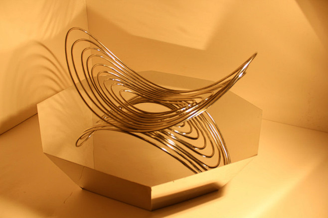 与大师对话——2012届新媒体立体构成作...