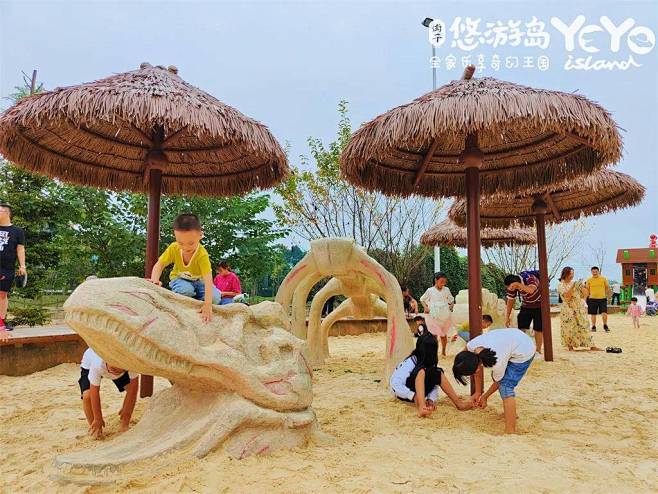成都周边一日游——街子古镇里面的儿童乐园...