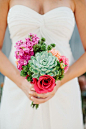 花球Bouquet with Succulents - On http://www.StyleMePretty.com/2014/03/20/fiesta-wedding-at-maravilla-gardens/ Marianne Wilson Photography on #SMP