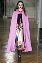 Valentino Fall 2017 Ready-to-Wear Fashion Show : See the complete Valentino Fall 2017 Ready-to-Wear collection.