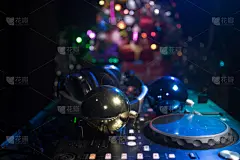 夜总会,背景,圣诞树,聚会的音乐主持人,耳机,特写,概念,新年,夏娃,聚会
