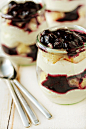 blueberry trifles with mascarpone