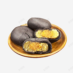 陆某仁采集到蛋黄酥素材
