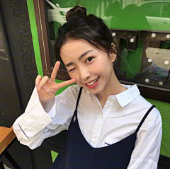 钰兔子采集到女生真人头像❤
