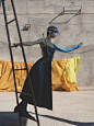 意大利版《Vogue 》二月刊

模特：Marte Mei, Sora Choi ，摄影： Viviane Sassen ​​​​