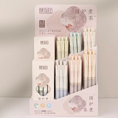 YEeb8zUu采集到包装参考