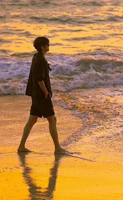 挑战发50位明星壁纸｜第23位:刘昊然！ - 小红书