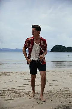 men's beach outfit