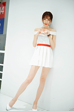 com采集uschartcontrol采集到写真集粉红纯妹子赵小米泰国度假青涩