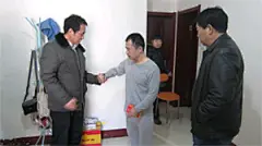真情溫暖群眾 笑迎和諧新春—公司開展扶貧助困活動