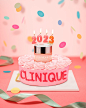 Photo by Clinique Korea Market, 크리니크 코리아 on December 29, 2022. May be an image of cake, cosmetics and text that says '2023 CLINIQUE oisture surge CLINIQUE'.