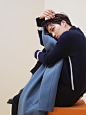 161006 SMTOWN Vyrl 更新 10月20日有熊出没!! EXO成员KAI为杂志《HIGH CUT》拍摄画报 男人冬天大衣时尚来袭 