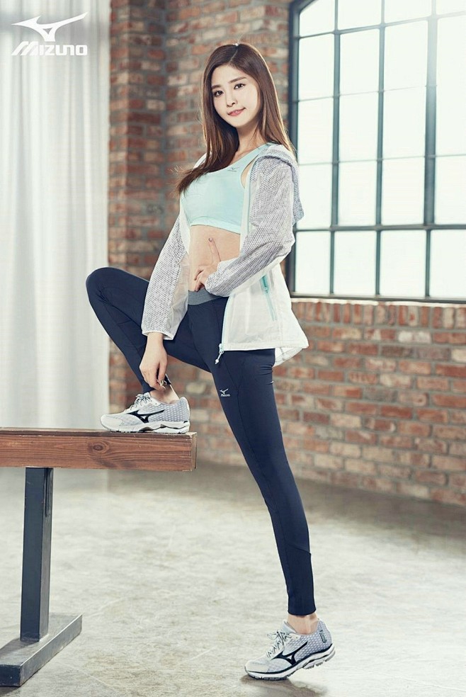 EXID 미즈노 2015 S/S 시즌...