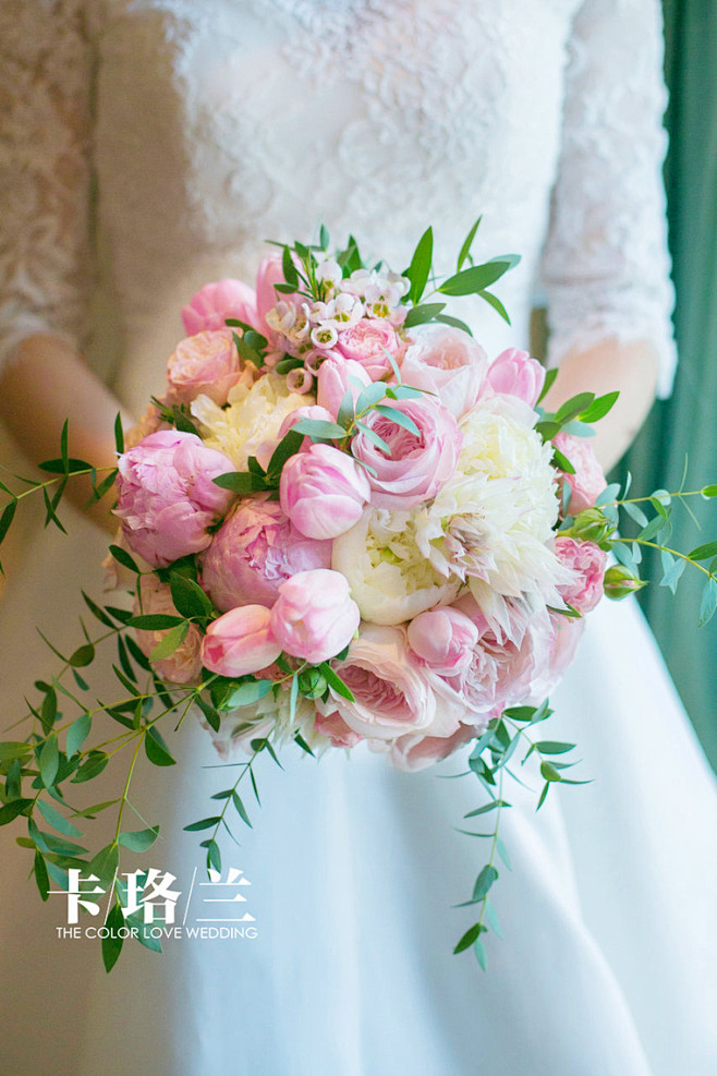 手捧花,