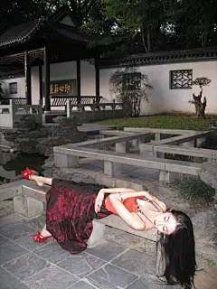 从此雪消风自软，梅花合让柳条新。#东方美学 #国风古韵