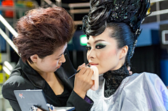 王瑞恩采集到亚洲发型化妆美大赛
