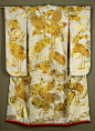 Japanese Geisha Kimono | Japanese Uchikake 1930s. Silk faille wedding kimono with gold and ..._古董礼服 _Z资料 - 图案纹样平面构成采下来 #率叶插件，让花瓣网更好用#