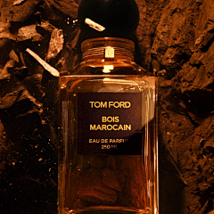 猴子吐泡泡采集到B-汤姆福特TOM FORD