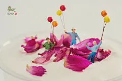 鹿马创意 | 饮品美食视觉形象策划工作室 

鹿马广告旗下，立足上海与杭州，服务辐射全国，由知名摄影师陈燕飞掌镜，专注美食与饮品视觉形象摄影设计的工作室。 
服务项目：饮品摄影丨美食摄影丨淘宝摄影丨产品摄影 | 人物摄影 | 纪实摄影丨生活摄影丨创意策划丨

我们服务过的品牌
加盟连锁茶饮
鲜果时间，蜜雪冰城，新时沏，甜啦啦，Teaka，古茗，菲比，辻利，85°Tea，