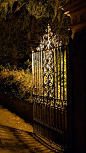 gate