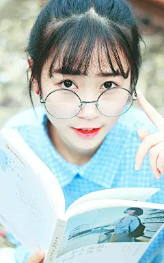 卡哇伊美女甜美可人户外写真高清安卓手机壁纸