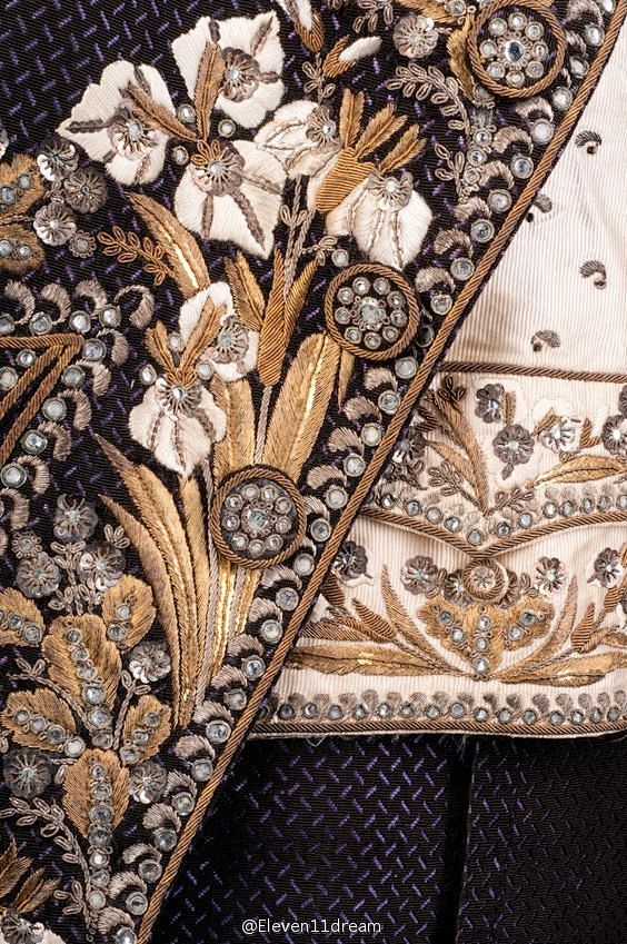 十八世纪欧洲服饰刺绣