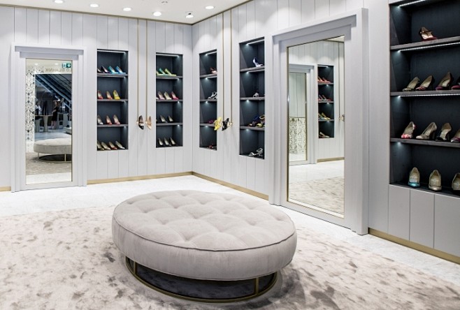Manolo Blahnik 零售店 b...