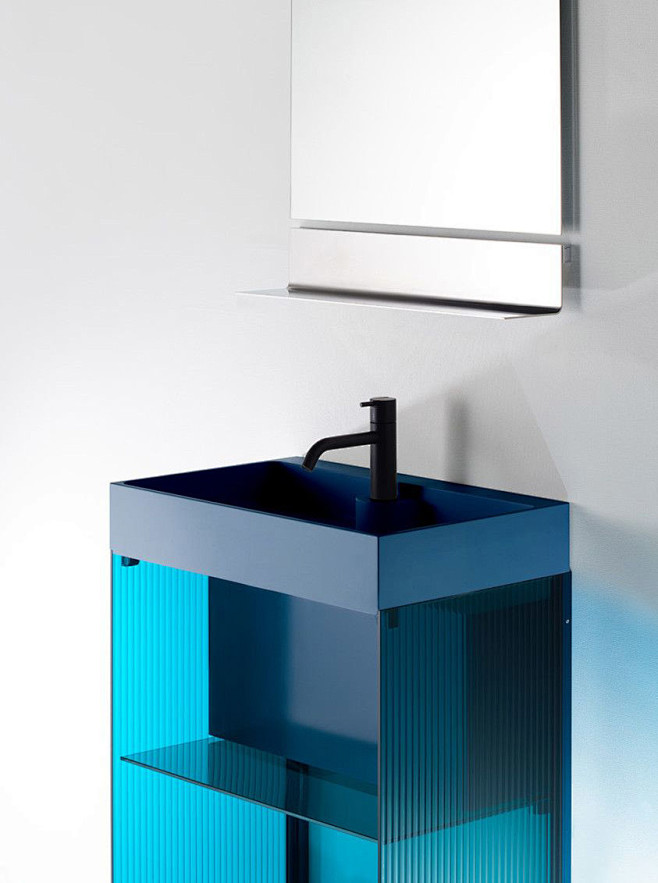 RGB Stefan Diez