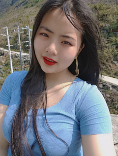 上山哒野采集到网红