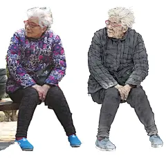 2021-10-15纪保超《路边说话的老太》真人对照