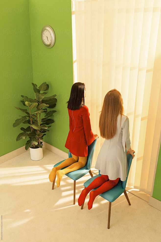 two young woman in f...