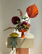 Barcelona-based floral designer Carolina Spencer’s delicate masterpieces capitalize on bold color. | Source: @matagalanplantae | Designer: Carolina Spencer