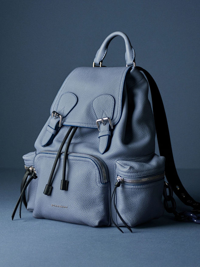 Burberry 博柏利（中国）| 成立...