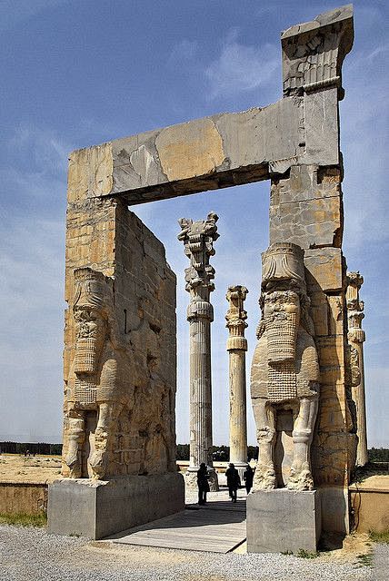 拉玛苏（lamassu），牛角人首狮身（...