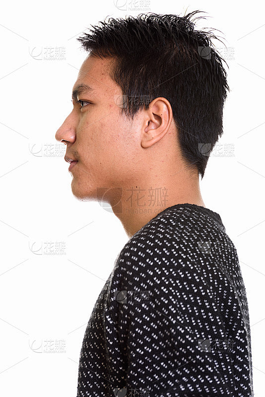 近侧视图的年轻亚洲人