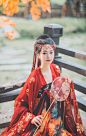古装女子-红